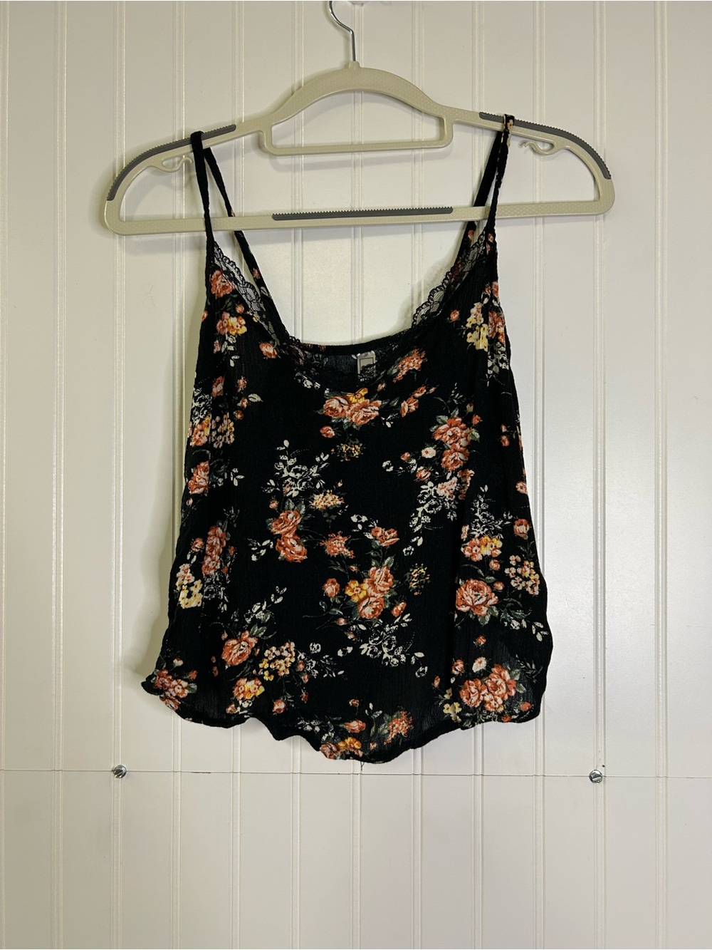 Beauties Girls Floral Lace-Trim Black Cami Tank Top Size Large